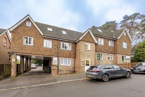 2 bedroom flat for sale, Cherwell Road, Heathfield