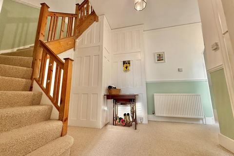 3 bedroom terraced house for sale, Home Park Avenue, Peverell, Plymouth. Gorgeous Family Home with three double bedrooms and enclosed garaden.