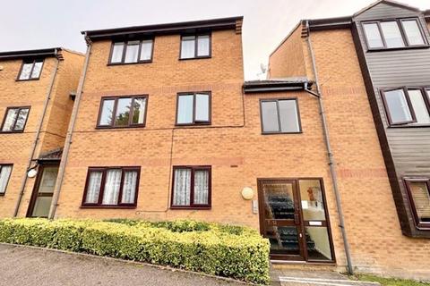 1 bedroom apartment for sale, Knaves Hollow, High Wycombe HP10