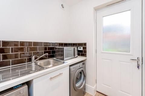 10 Anstee Close, Banbury, OX16 9ZW