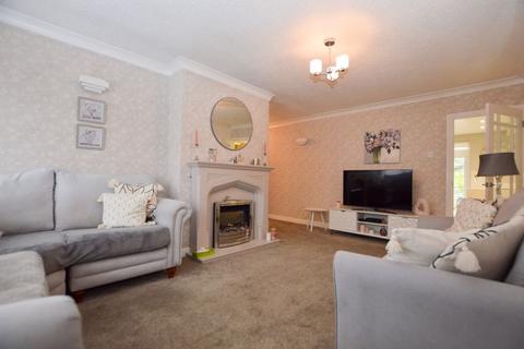 3 bedroom semi-detached bungalow for sale, Halewood Avenue, Golborne, WA3 3RG