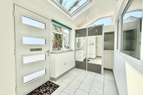 4 Caledonian Close, Weymouth, DT4 7QW
