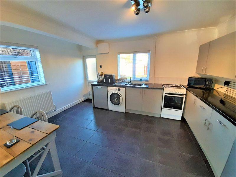 Devonshire Avenue, Wigston – pohled 2