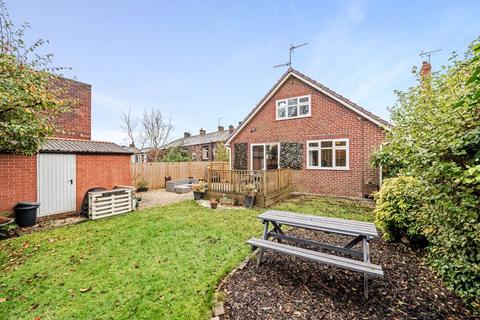 4 bedroom detached bungalow for sale, 188 Rochdale Road, Oldham OL2