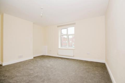 2 bedroom flat to rent, Bridge Street, HA5.