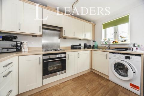 2 bedroom flat to rent, Watling Gardens - LU6 3FE