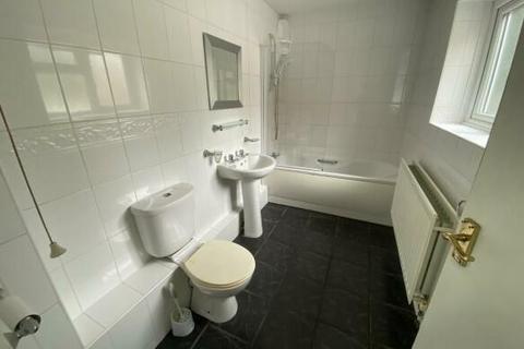 1 bedroom in a house share to rent, St. Leonards Road, Leicester, LE2