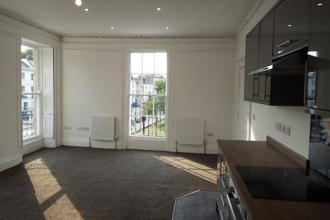 2 bedroom flat to rent, Hewlett Road, Cheltenham