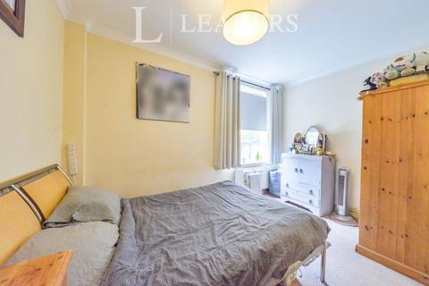 2 bedroom apartment to rent, Milliners Court