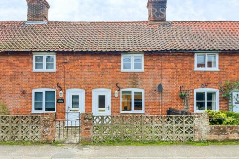 2 bedroom terraced house to rent, Long Row, Sudbourne IP12