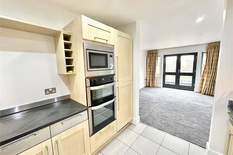 2 bedroom apartment to rent, Moss Lane, Cheshire M33