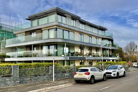 2 bedroom apartment for sale, Boscombe Overcliff Drive, Bournemouth