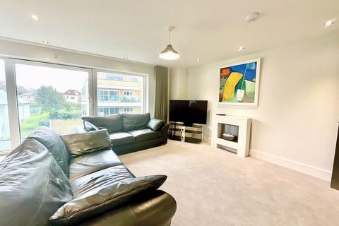 2 bedroom apartment for sale, Boscombe Overcliff Drive, Bournemouth