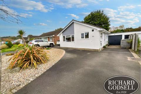 3 bedroom detached bungalow for sale, HIGHCLIFFE   CHRISTCHURCH