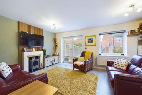 2 bedroom semi-detached house for sale, Milward Place, Salford Priors