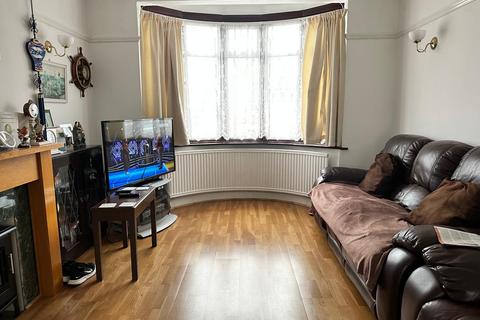 4 bedroom terraced house for sale, Southland Way, Hounslow TW3