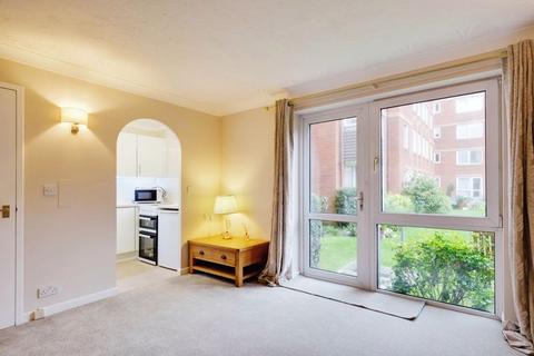 1 bedroom retirement property for sale, 40 Station Road, Poole BH14