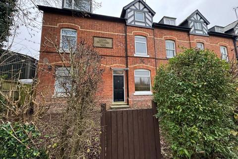 1 bedroom apartment to rent, Watt Close, Bromsgrove