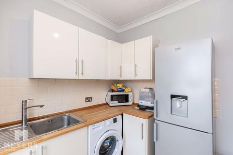 2 bedroom apartment for sale, Castlemain Avenue, Bournemouth