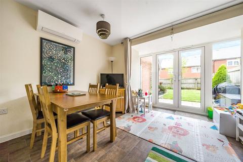 3 bedroom end of terrace house for sale, Exeter, Devon