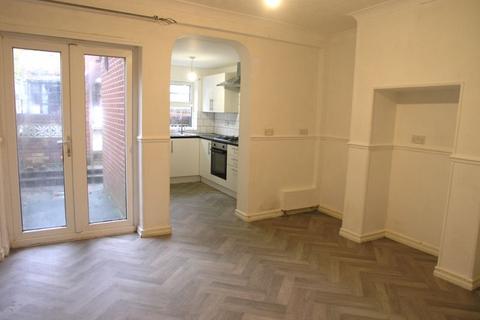 2 bedroom terraced house to rent, Chapel Street, Brierley Hill DY5