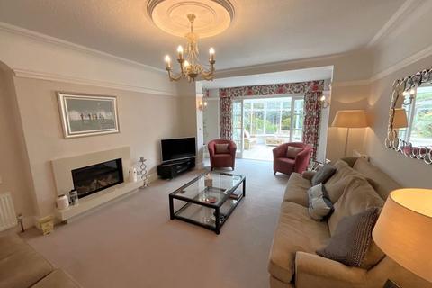 4 bedroom house for sale, 46  Halesowen Road, Halesowen B62