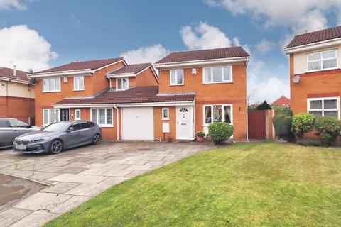 3 bedroom semi-detached house for sale, Gambleside Close, Manchester M28