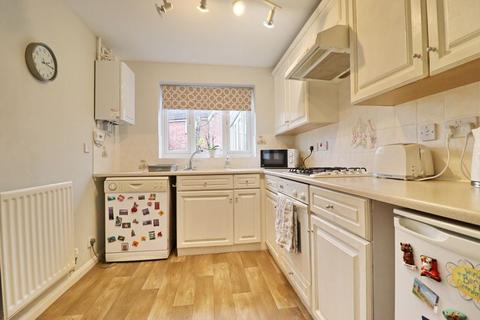 3 bedroom semi-detached house for sale, Gambleside Close, Manchester M28