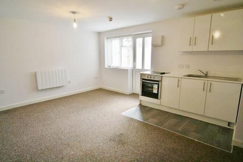 Studio to rent, Bennington Street, Cheltenham GL50