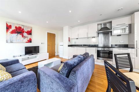 2 bedroom apartment for sale, Cobalt Point, London E14