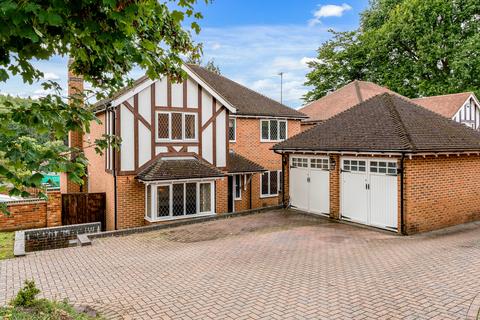 4 bedroom detached house for sale, Welwyn AL6