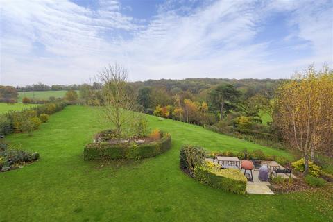 7 bedroom detached house for sale, St Pauls Court, Lynsted