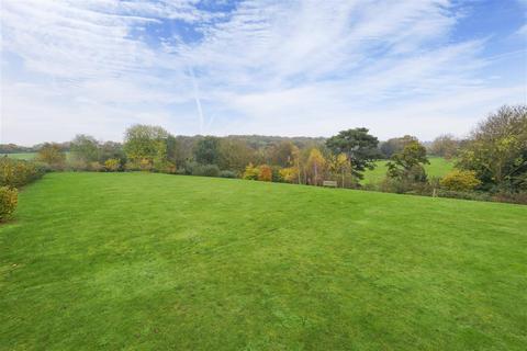 7 bedroom detached house for sale, St Pauls Court, Lynsted