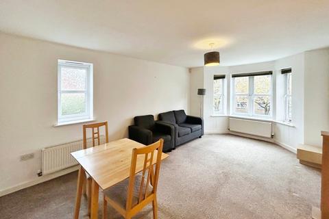 2 bedroom flat for sale, Russell Place, Sale, Greater Manchester, M33