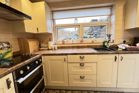 1 Incline Top, Abercynon, Mountain Ash, CF45 4EH