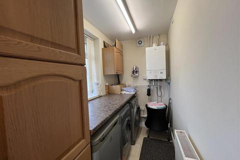 1 Incline Top, Abercynon, Mountain Ash, CF45 4EH