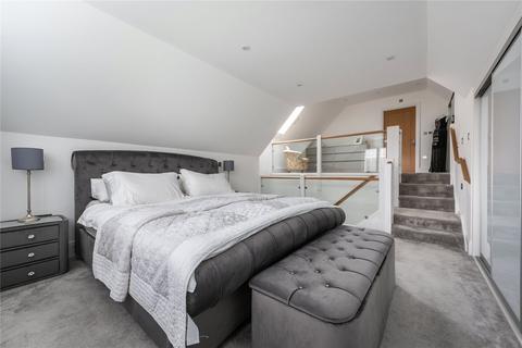 The Knoll Deepdene Park Road, Dorking, RH5 4AW