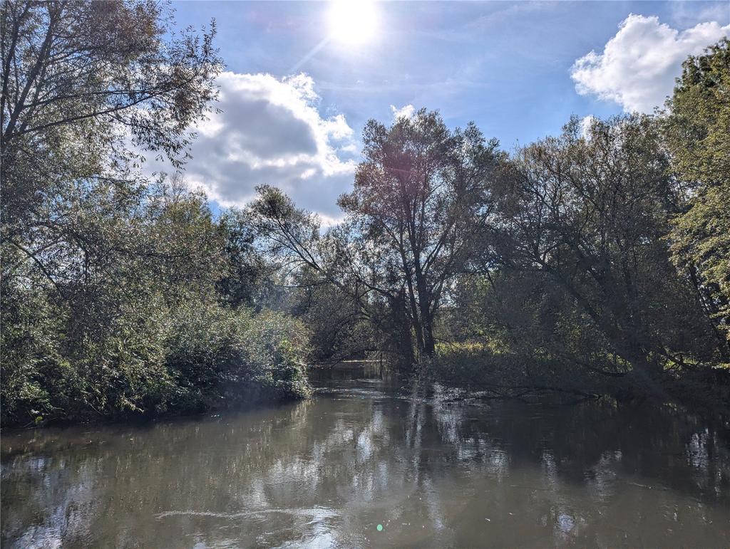 Theale Lakes