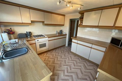 3 bedroom mobile home for sale, Lower Dunton Road, Brentwood, Essex