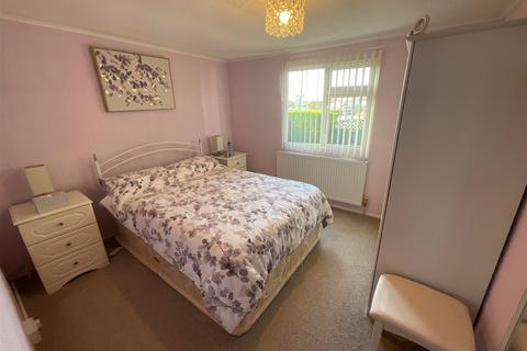 3 bedroom mobile home for sale, Lower Dunton Road, Brentwood, Essex