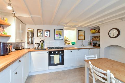 3 bedroom character property for sale, Upper Gardner Street, Brighton, East Sussex