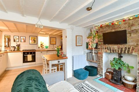 3 bedroom character property for sale, Upper Gardner Street, Brighton, East Sussex