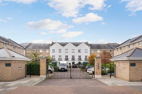 4 bedroom detached house for sale, Pavilion Square, London, SW17 7DN