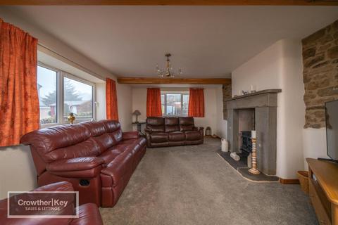 3 bedroom end of terrace house for sale, Meadow Lane, Dove Holes