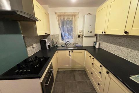 2 bedroom flat to rent, Stonebridge Road, London N15