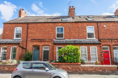 3 bedroom terraced house to rent, Albemarle Road, South Bank, York, YO23 1HD