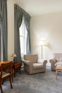 2 bedroom flat for sale, Rutland Gate, London, SW7