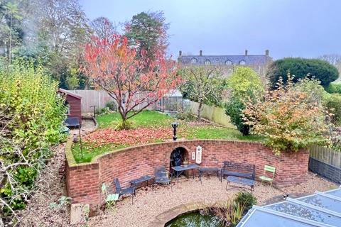 4 bedroom detached house for sale, Folly Lane, Stroud