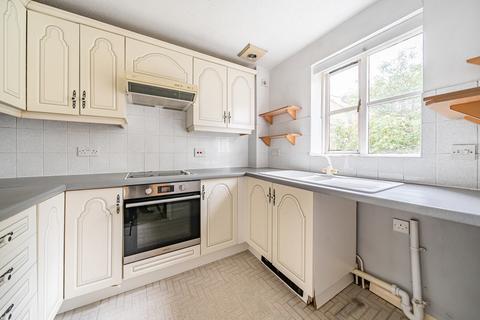 2 bedroom apartment for sale, Kingsmead Road, High Wycombe, Buckinghamshire