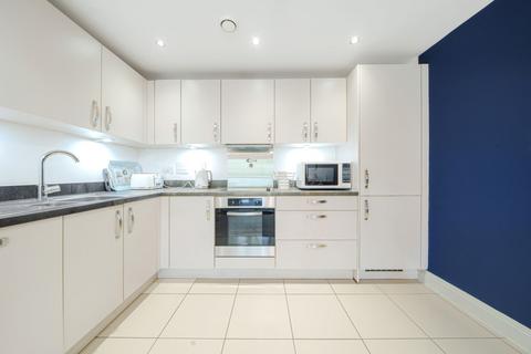 2 bedroom apartment for sale, Perkins Gardens, Ickenham, Uxbridge